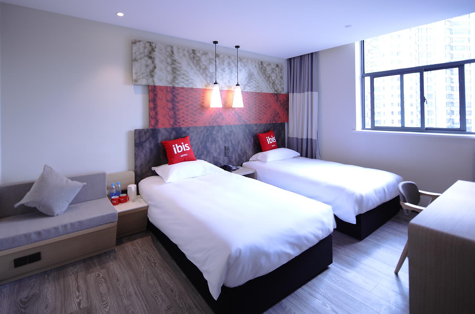 Ibis Shanghai Changshou Road Hotel Εξωτερικό φωτογραφία