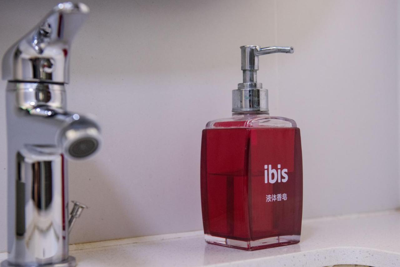 Ibis Shanghai Changshou Road Hotel Εξωτερικό φωτογραφία