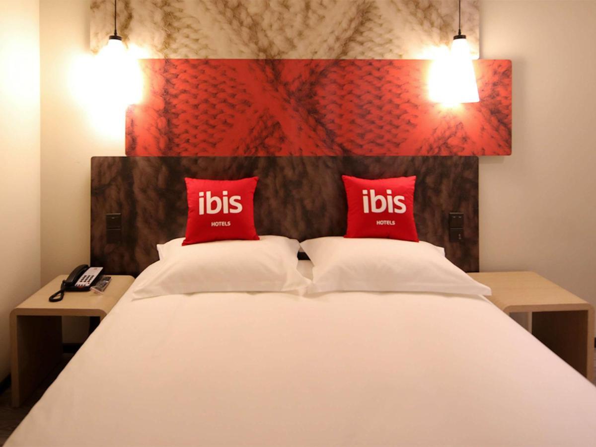 Ibis Shanghai Changshou Road Hotel Εξωτερικό φωτογραφία