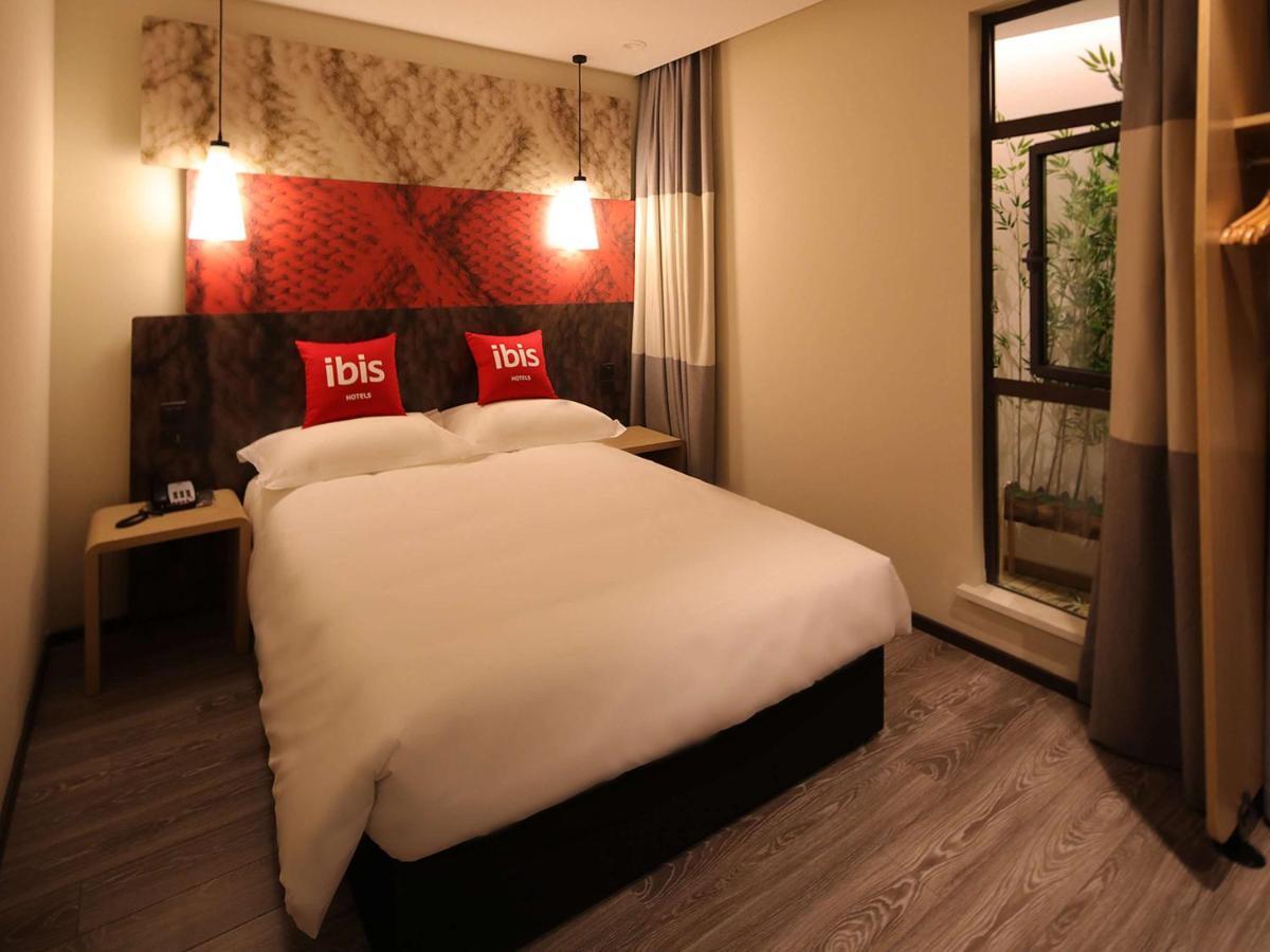 Ibis Shanghai Changshou Road Hotel Εξωτερικό φωτογραφία